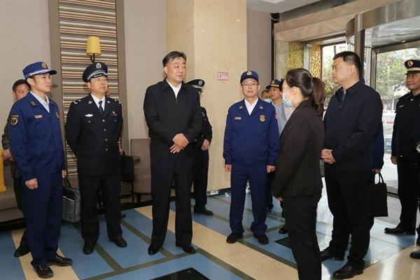 淮南市公安局晁友福副市長帶隊(duì)開展“五一”節(jié)前消防安全檢查