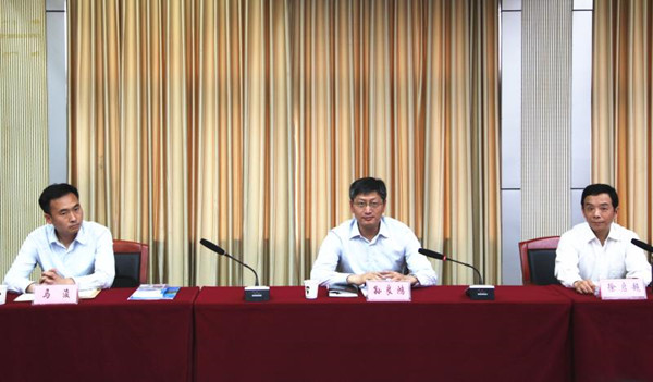 淮南市委常委、宣傳部部長孫良鴻調(diào)研城市管理工作