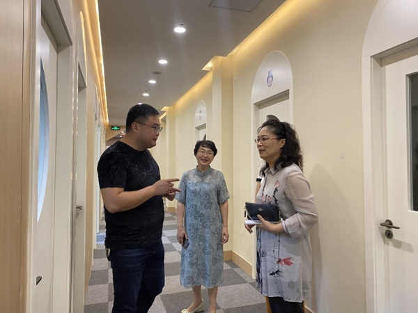 淮南市田家庵區(qū)婦聯(lián)調研非公企業(yè)淮南小凡星兒童康復訓練中心
