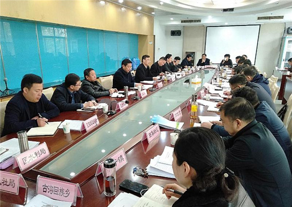 淮南：全區(qū)經(jīng)濟運行分析會召開
